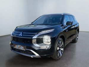 Mitsubishi Outlander Top Luxury mit Standheizung und 360-Grad-Kamera