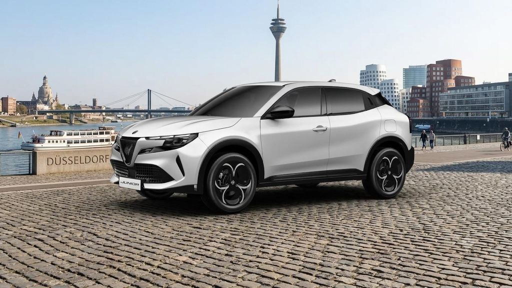 Alfa Romeo Junior Elettrica Ti 54kWh Leasing