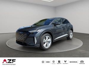 Audi Q4 e-tron SUV  quattro