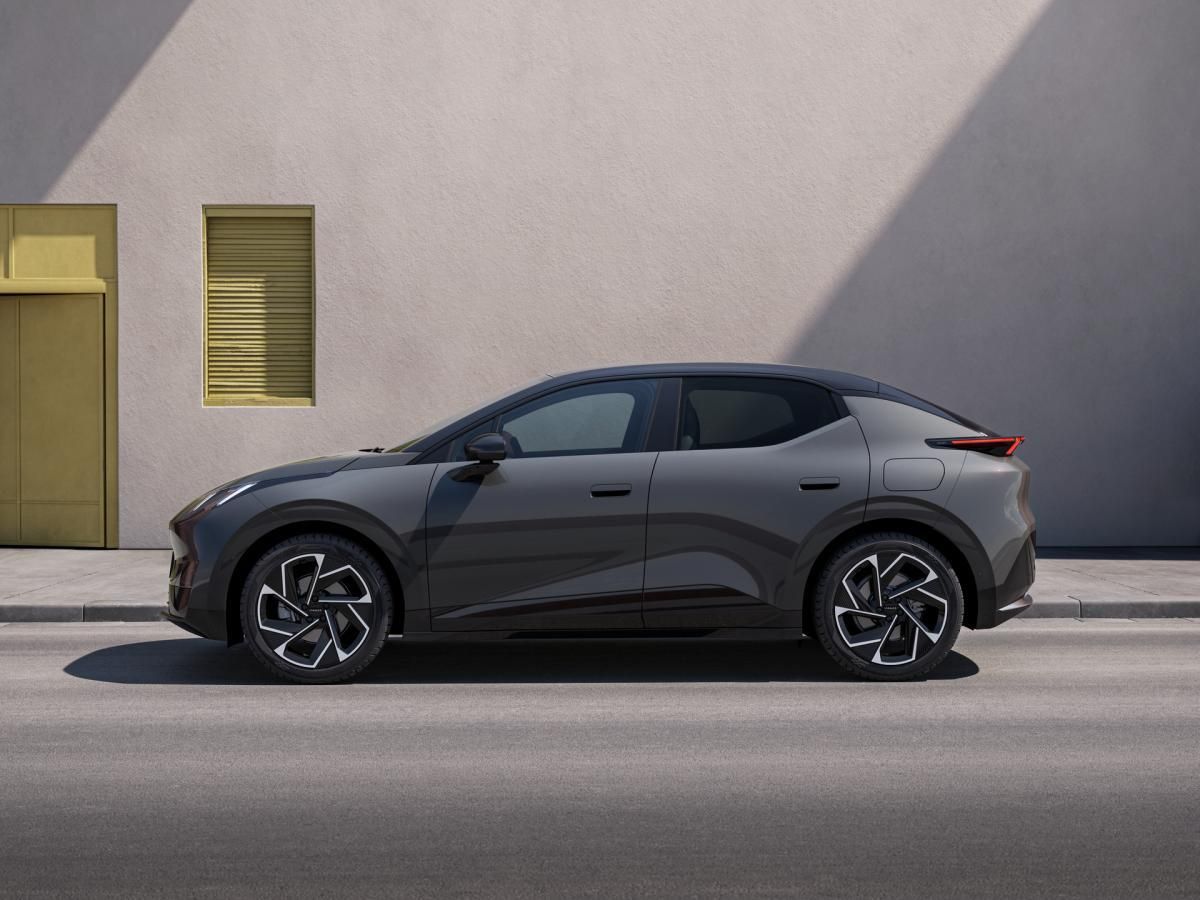 LYNK & Co 02 MORE / ALLE FARBEN! / AKTION! Leasing