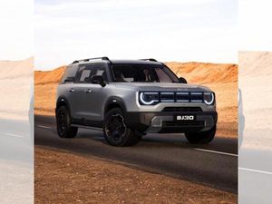 BAIC BJ30 4WD Hybrid PANO SHZ LHZ LED 360 GRAD Kamera Leasing
