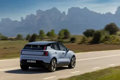 Volvo EX30 Leasing