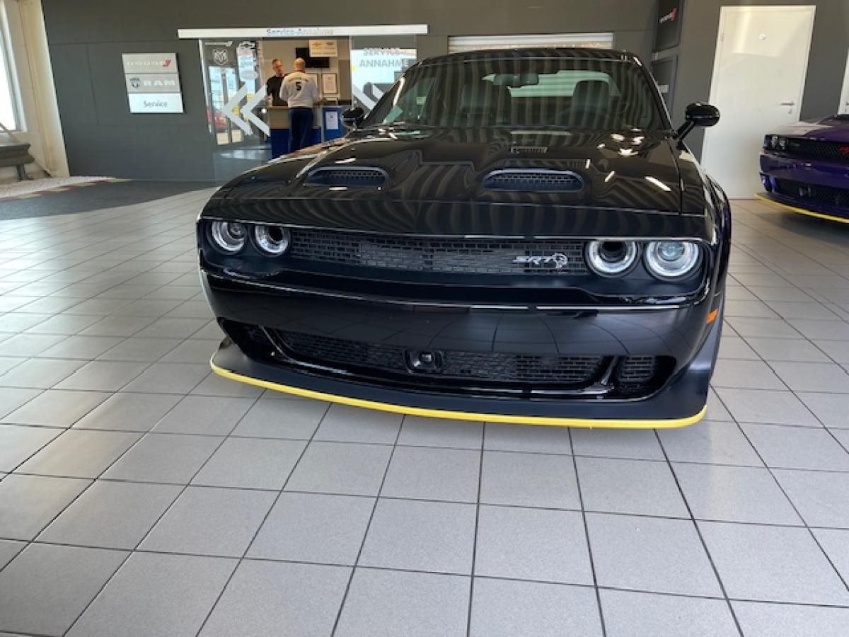 Dodge Challenger Hellcat 6.2 V8 Widebody*Sonderleasing* Leasing
