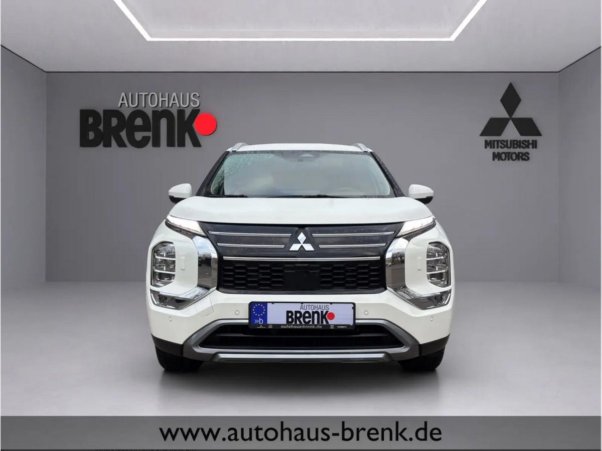 Mitsubishi Outlander 2.4 PHEV Intro Edt. *NAVI/360°/-Aktion* Leasing