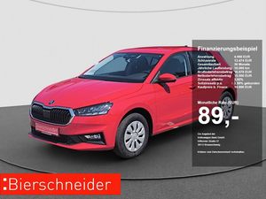 Skoda Fabia 1.0 TSI Essence PDC SHZ VZE LED ESP