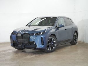 BMW iX xDrive45 M Sportpaket, Sitzbelüftung, Multifu
