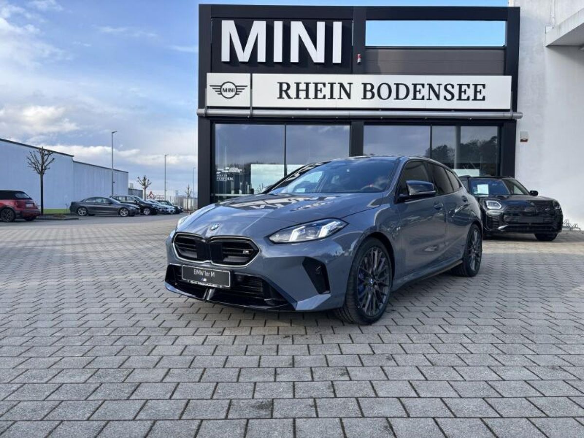 BMW M135i Limousine * >23%* M Perfomance Deals * Leasing