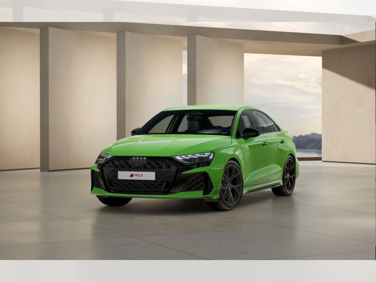 Audi RS3 Limousine 