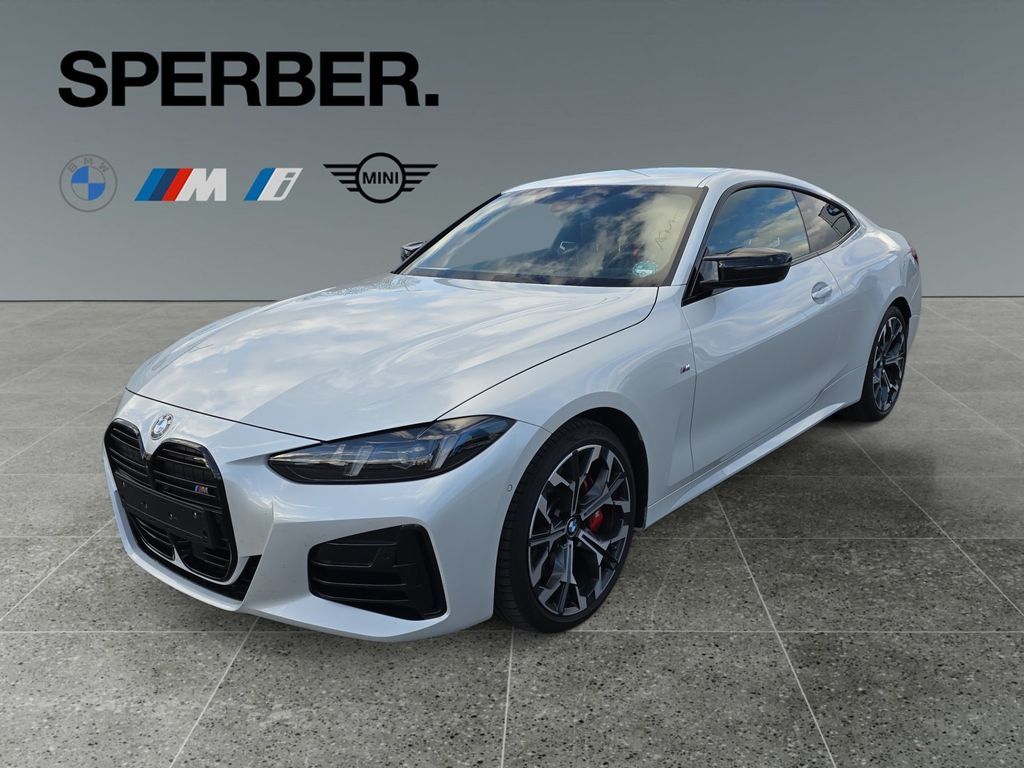 BMW M440i xDrive 19 Zoll*Individual*M Sportpaket Pro Leasing