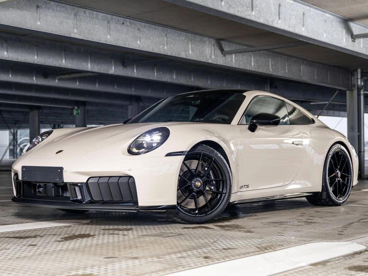 Porsche 911 Carrera 4 GTS (Typ 992.2) **AKTION!! NUR ANFRAGEN BEI 100% BESTELLABSICHT** **InnoDr., BOSE, HD-Matr Leasing
