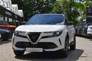 Alfa Romeo Junior IBRIDA 145 PS SPORT SPECIALE/ PANO/ VOLL