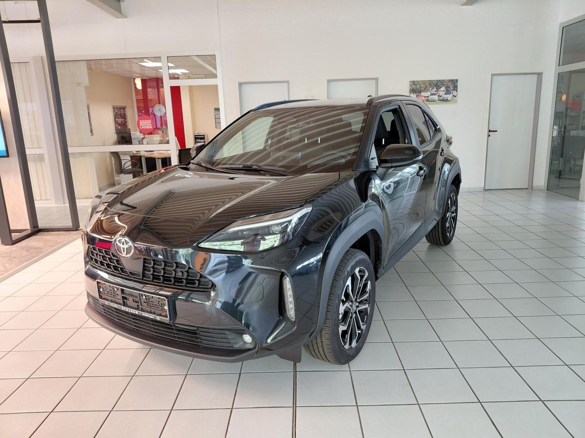 Toyota Yaris Cross Teamplayer inkl. Winter- und Safetypaket Leasing