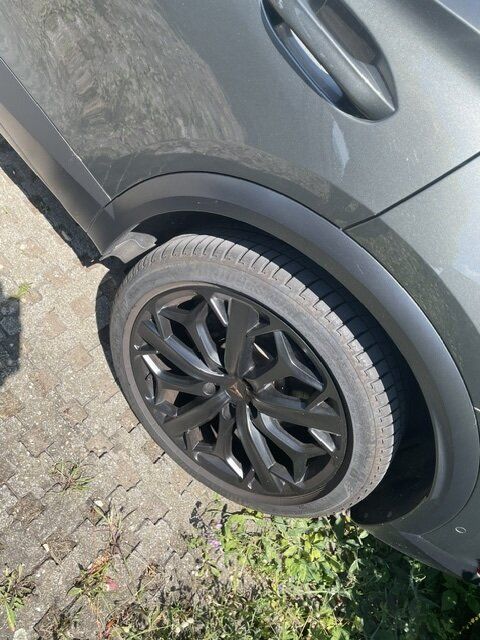 TOP Gelegenheit: CUPRA Formentor VZ Tribe Edition (MJ 24) 1.4 e-Hybrid 245 PS, 6-Gang-DSG inkl. CARE Wartung- und Verschleißpaket Leasingübernahme