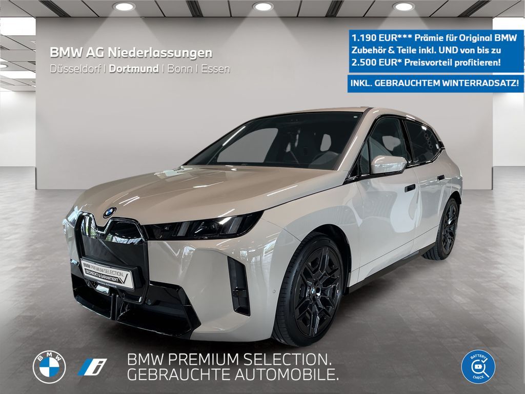 BMW iX xDrive45 M Sport AHK Driv.Assist.Prof Kamera Leasing