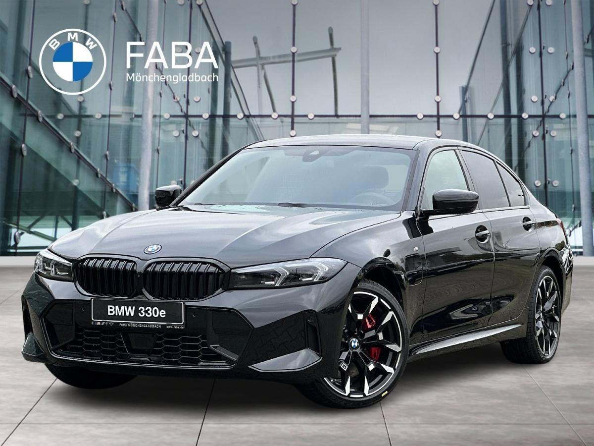 BMW 330 e Limousine M Sportpaket HiFi DAB LED RFK Leasing