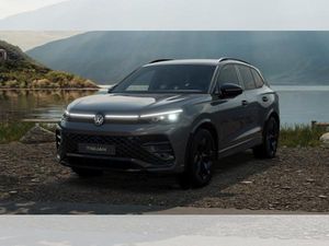 Volkswagen Tiguan R-Line 1.5 eTSI (Düsseldorf)
