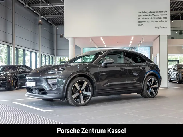 Porsche Macan 4 BOSE Luftfederung 22-Zoll Panoramadach