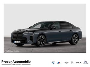 BMW 740 xDrive HUD ACC AHK NAVI LED Sound Syst. DAB