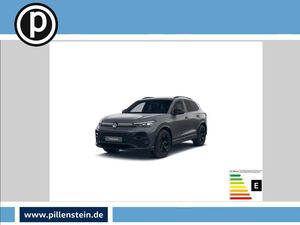 Volkswagen Tiguan R-Line 1,5 l DSG NAVI BLACK STYLE SHZ ACC
