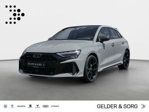 Audi RS 3 Sportback *RS-Abgas*290kmh*Porsche-Lack*Ker