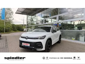 Volkswagen Tiguan R-Line 2,0l TDI 4MOTION 193PS DSG I AHK, Black-Style