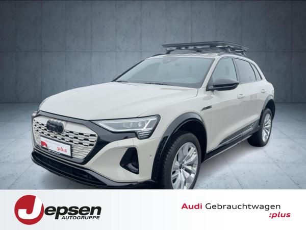 Audi Q8 e-tron edition Dakar 55 qu Matrix HUD Pano ACC Leasing