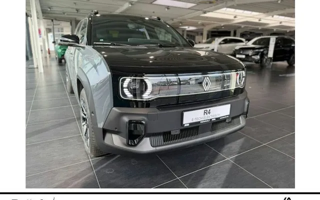 Renault 4-e-tech Iconic 150 Comfort Range 5dr