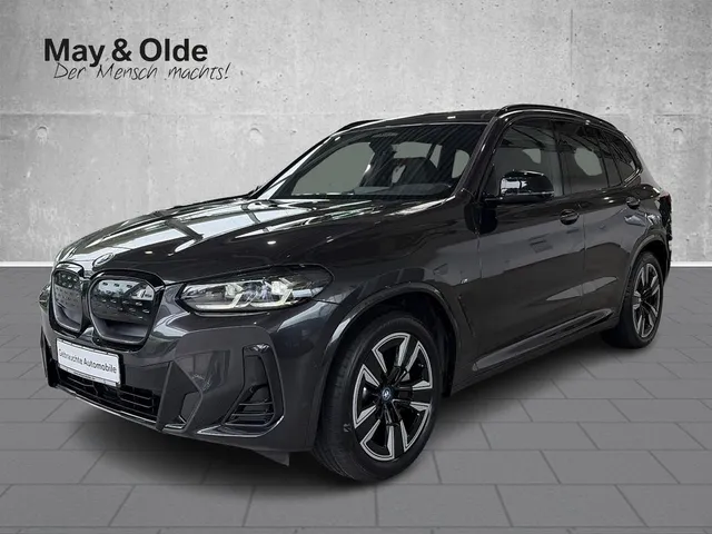BMW iX3 MSport AdpaLED DrvAssPro el.Sitz 360 Kam