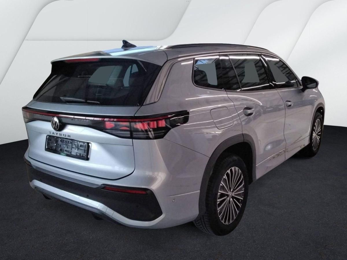 Volkswagen Tayron 2.0 TDI DSG 4Motion Life DAB+ IQLight IQDrive Navi FrontAssist AreaView TravelAssist TrailerAssist A Leasing