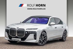 BMW 740d xDrive M Sportpaket Standhzg IconicGlow 20"