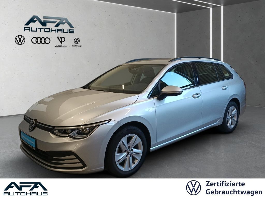 Volkswagen Golf VIII Var. 1.5 eTSI LIFE DSG ACC*NAV*SHZ*PDC Leasing