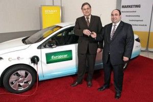 Symbolbild. Europcar übernimmt Renaults erstes Elektroauto Elektromobil Fluence ZE Zero Emission