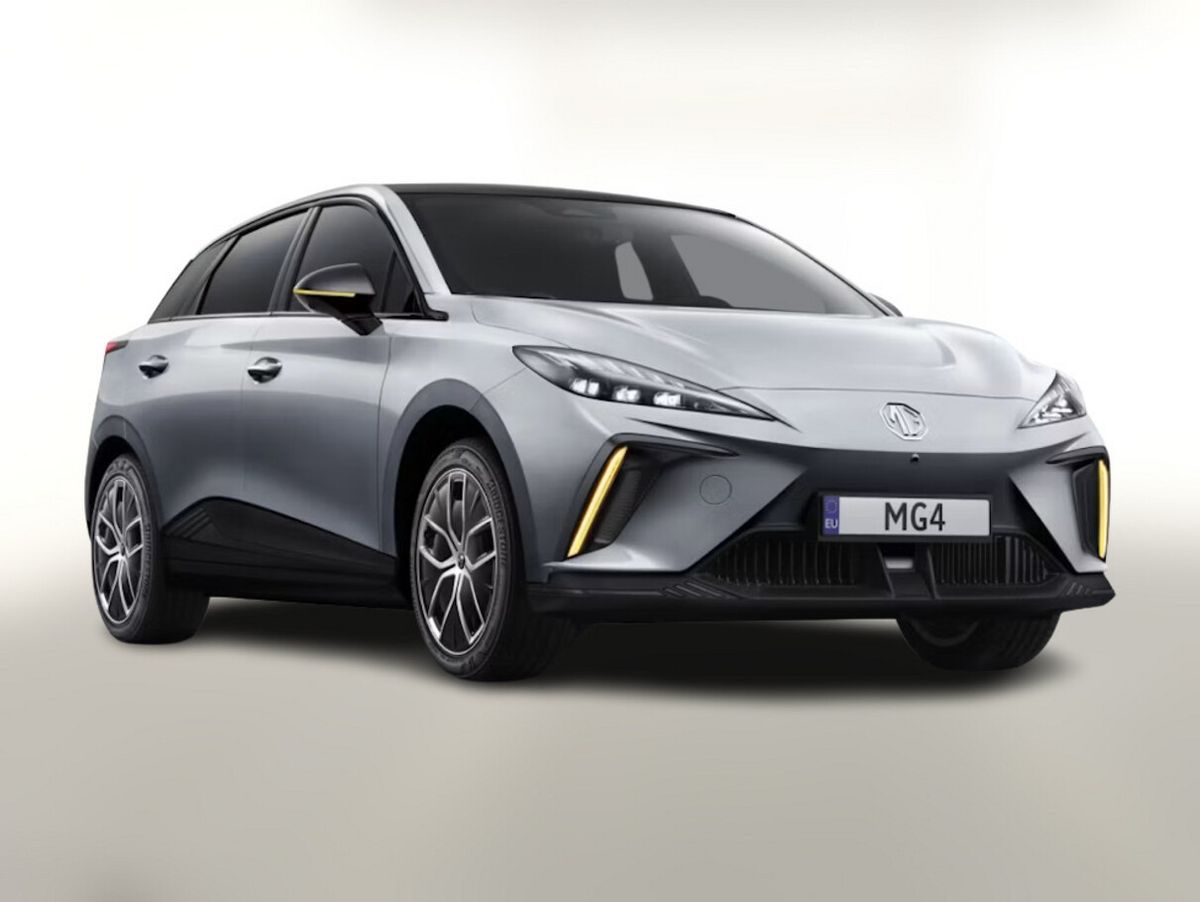 MG MG4 Luxury 77 kWh ACC Kam360 SHZ LED KeyL 18Z Leasing privat Leasing