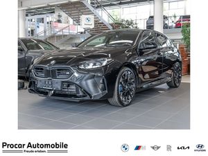 BMW M135 xDrive MSport + DAprof. + Pano + 19"