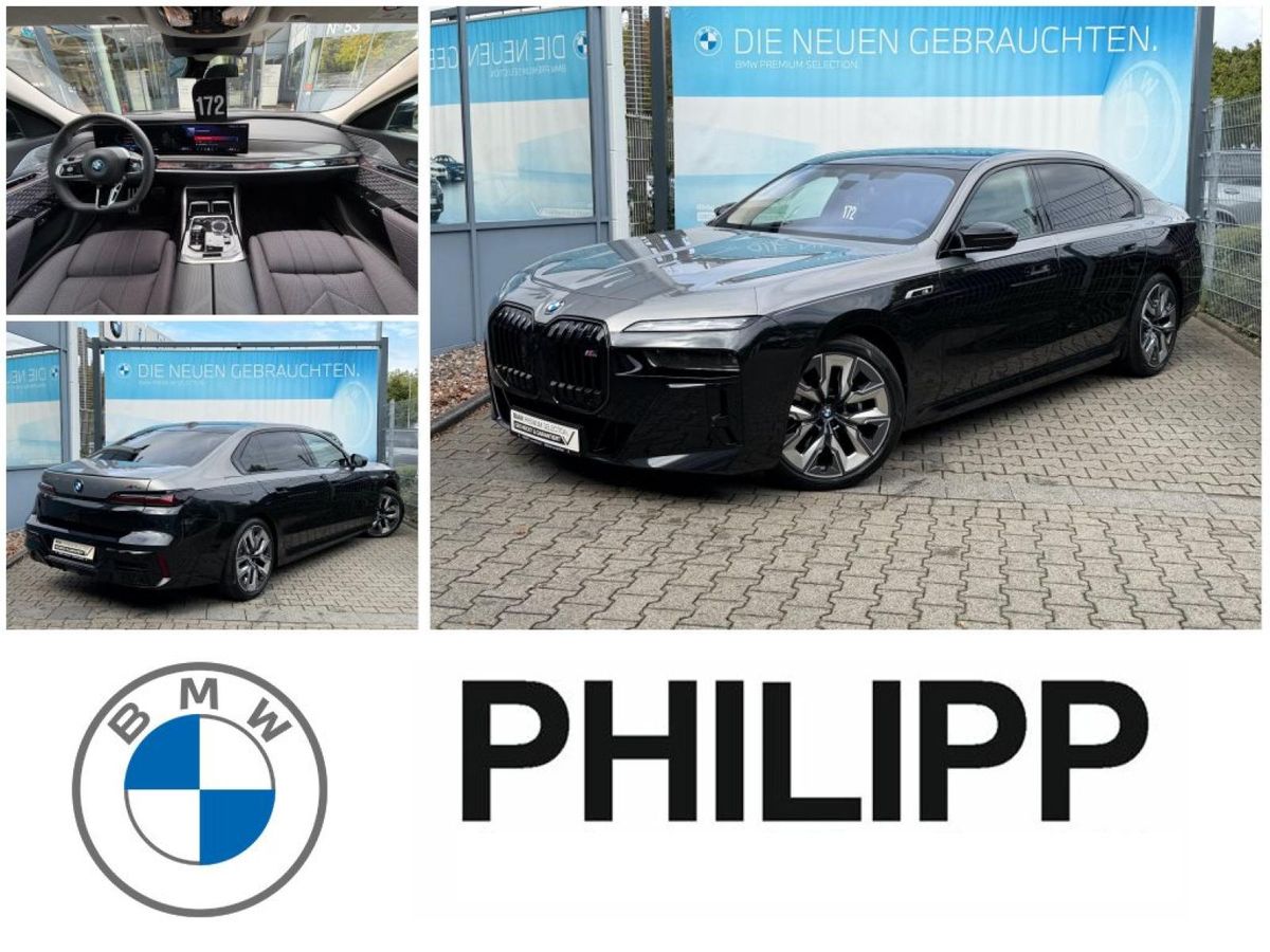 BMW i7 M70 xDrive M Permance Two-Tone B&W TV Lounge Leasing
