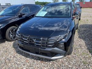 Hyundai TUCSON 1.6 T-Gdi SELECT NAVI LED CARPLAY
