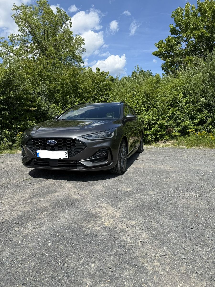 Ford Focus ST-Line X | 8-fach | 1,1 % Finanzierung Leasingübernahme
