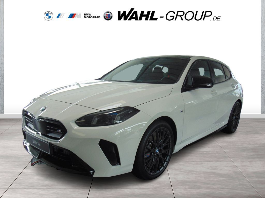 BMW M135 xDrive M Sport Panorama HaedUp Adapt LED M Leasing