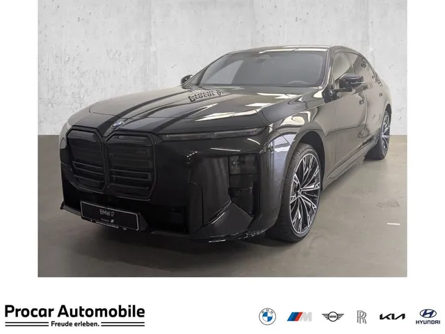 BMW i7 M70 xDrive Limousine M Sport HUD PANO ACC LM