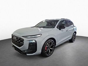 Audi Q3 SUV quattro *AHK*PANO*TECH-PLUS*S-LINE*