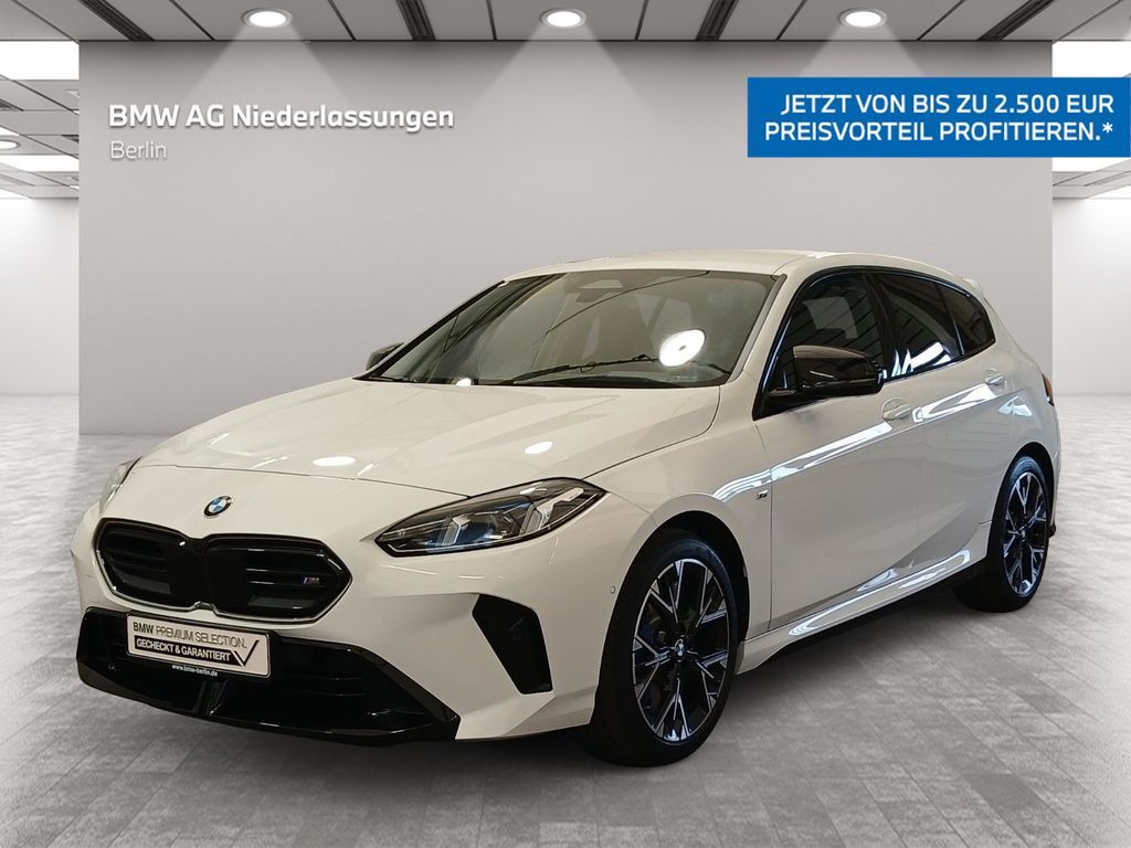 BMW M135 xDrive Head-Up LiCoProf HiFi h/k DA+ PA+ Leasing