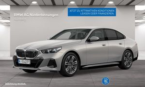 BMW i5 xDrive40 Limousine M Sport AHK Kamera LED