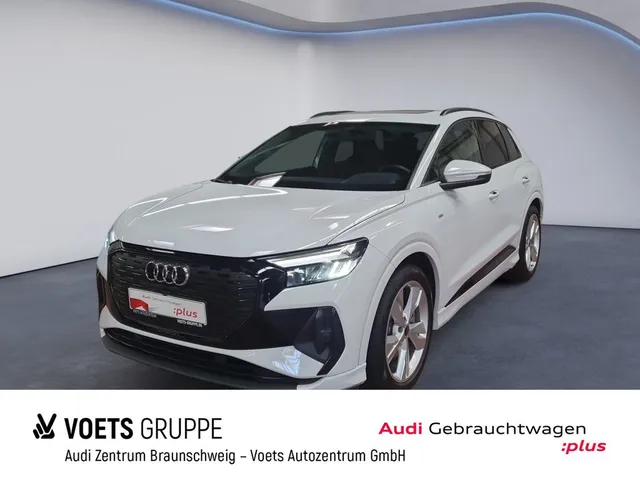 Audi Q4 e-tron 40 S line 150 kW PANO+RearView