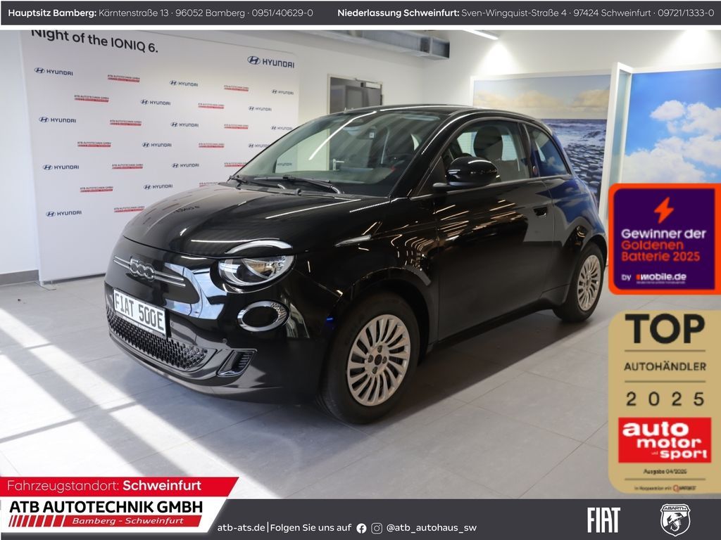 Fiat 500e MY25 RED 42kWh Komfort-Paket Apple CarPlay Leasing