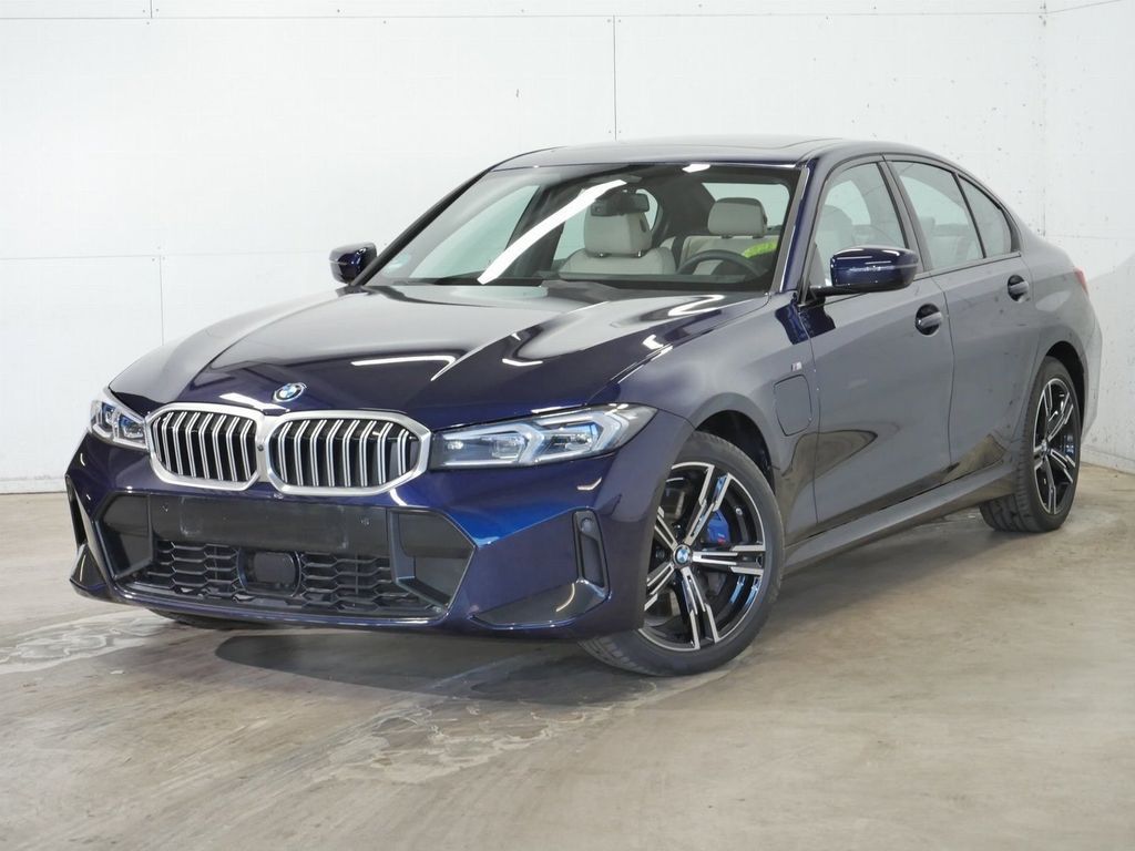 BMW 330e xDrive Lim Aut. Leasing