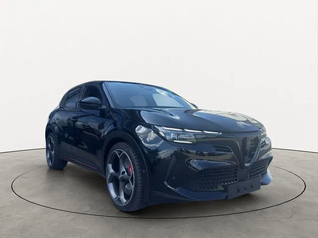 Alfa Romeo Junior Elettrica Veloce 280PS *SOFORT*LED-Matrix