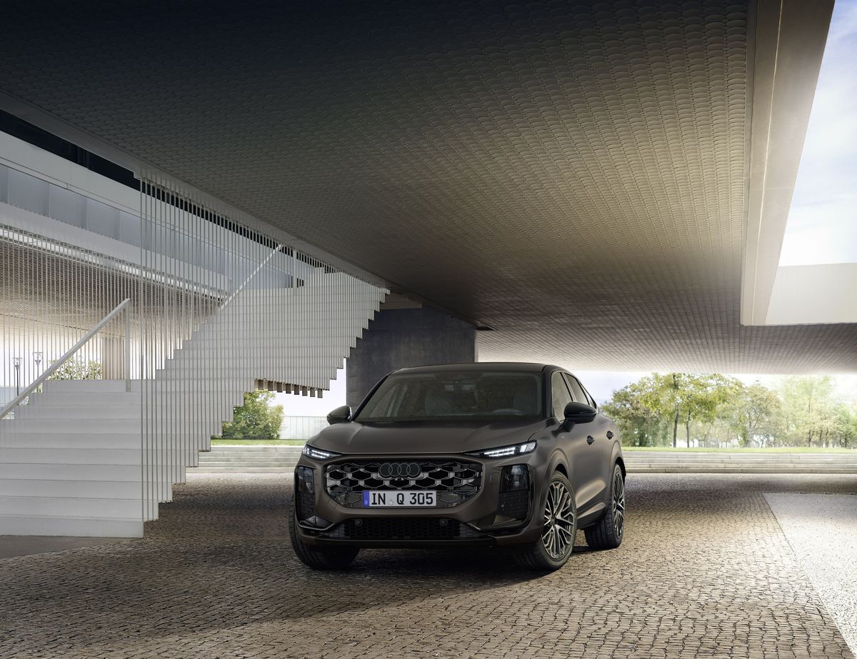 Audi Q3 Sportback Vehicle Model