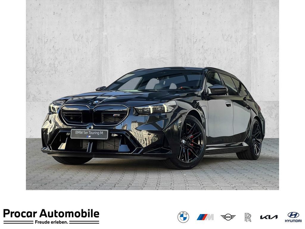 BMW M5 Touring PANO AHK DA PROF PA PROF 0,5% Leasing