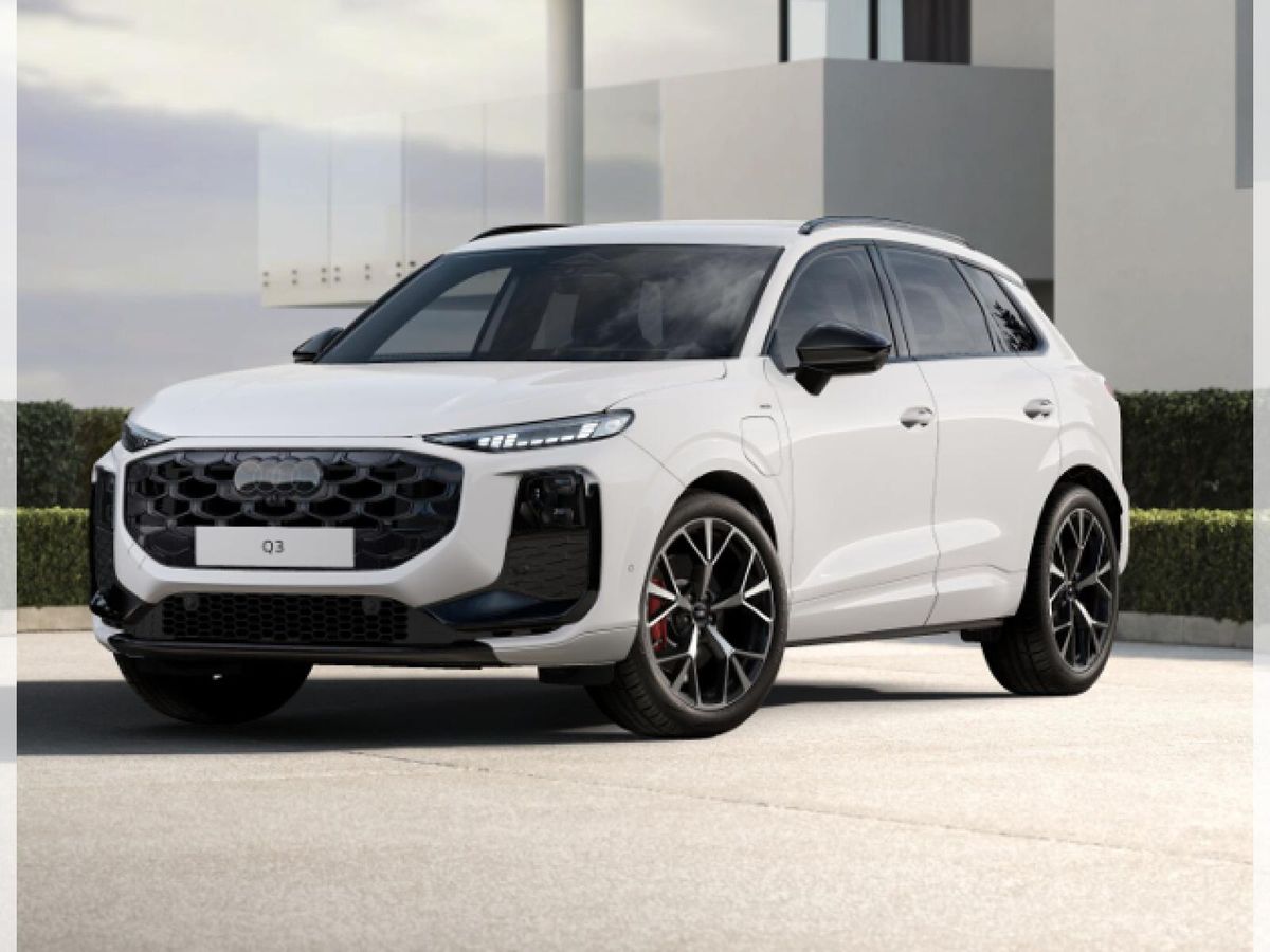 Audi Q3 SUV e-hybrid S line 200 kW S tronic *Matrix*SONOS*HUD*AHK*Parkassistent Pro*CAM*Tech Pro* Leasing