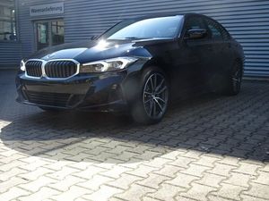 BMW 330e Limousine